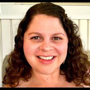 Meet your Posher, Brooke